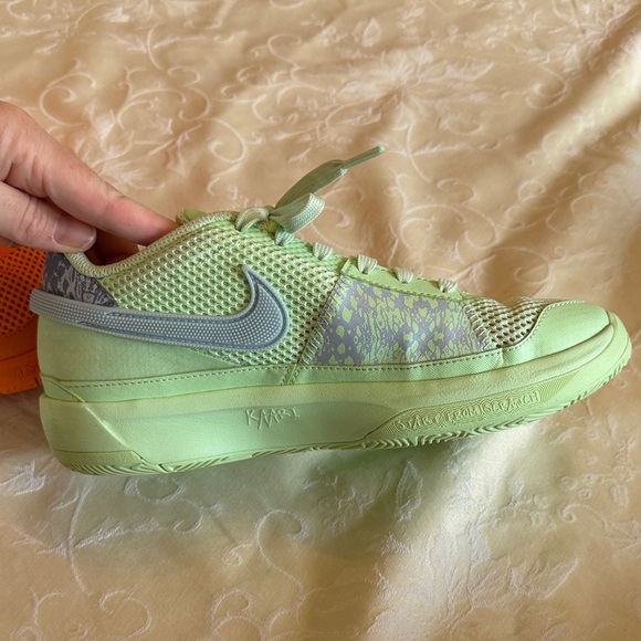 Nike Kids Colorblock Sneakers - Orange & Mint - Picture 9 of 12